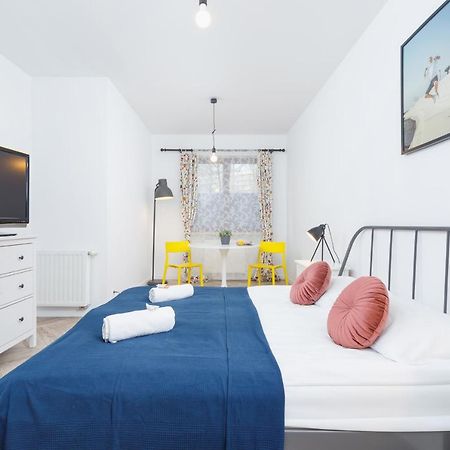Premium Apartment Ludwinowska Kraków by Renters Zewnętrze zdjęcie