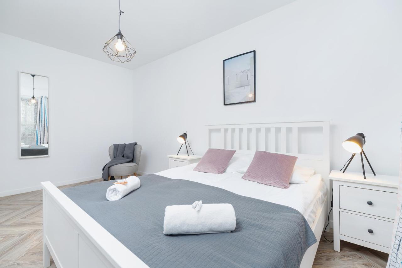Premium Apartment Ludwinowska Kraków by Renters Zewnętrze zdjęcie